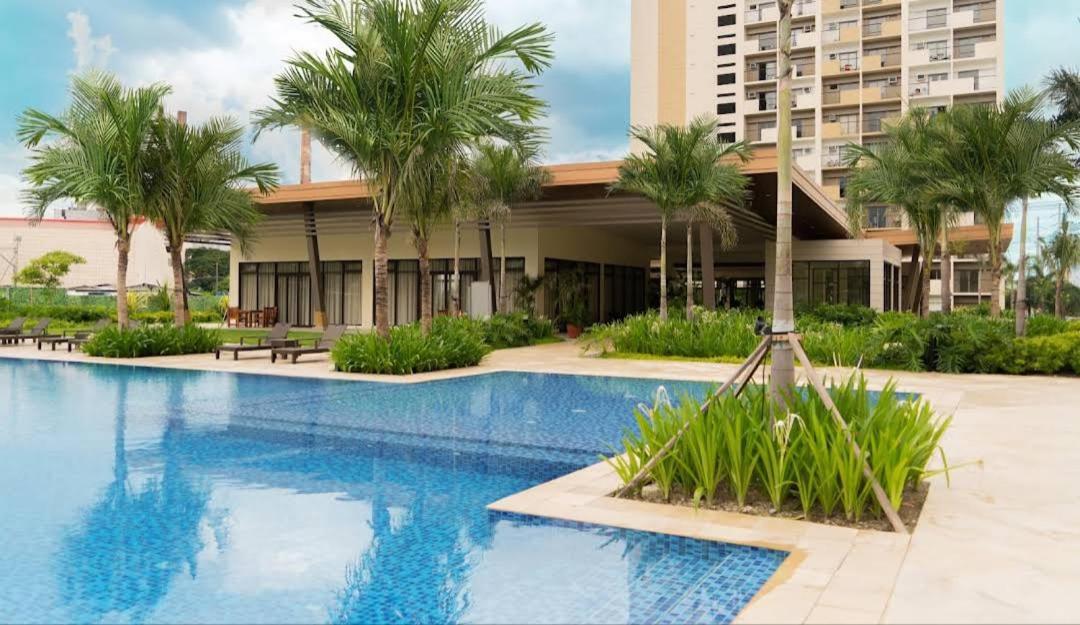 Alabang Condominium Phc Manila Esterno foto