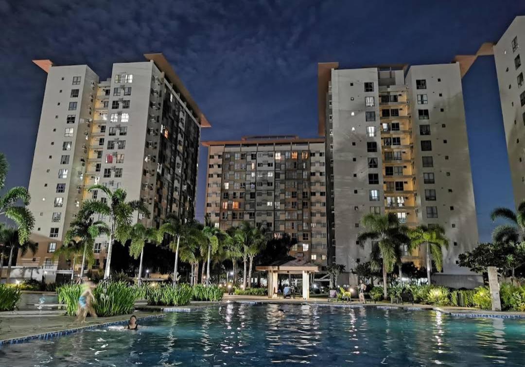 Alabang Condominium Phc Manila Esterno foto